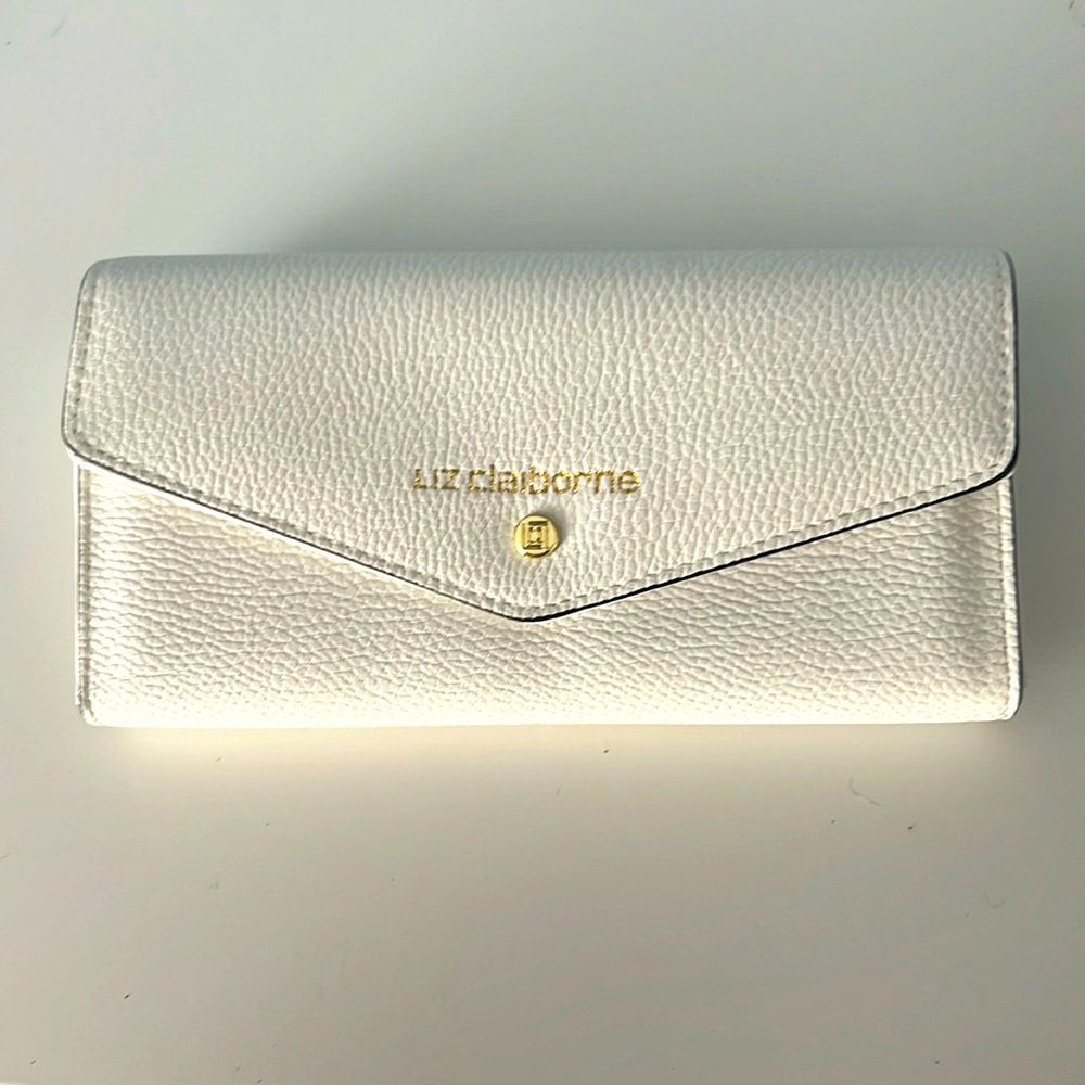 Liz Claiborne wallet
